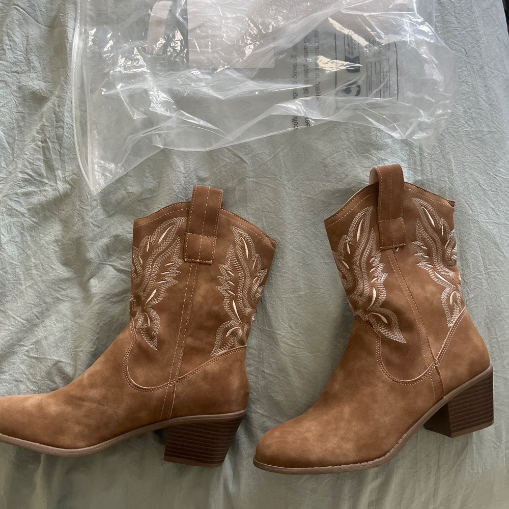 Cowgirl boots size 8 Canada Eur 39 - Picture 2 of 5